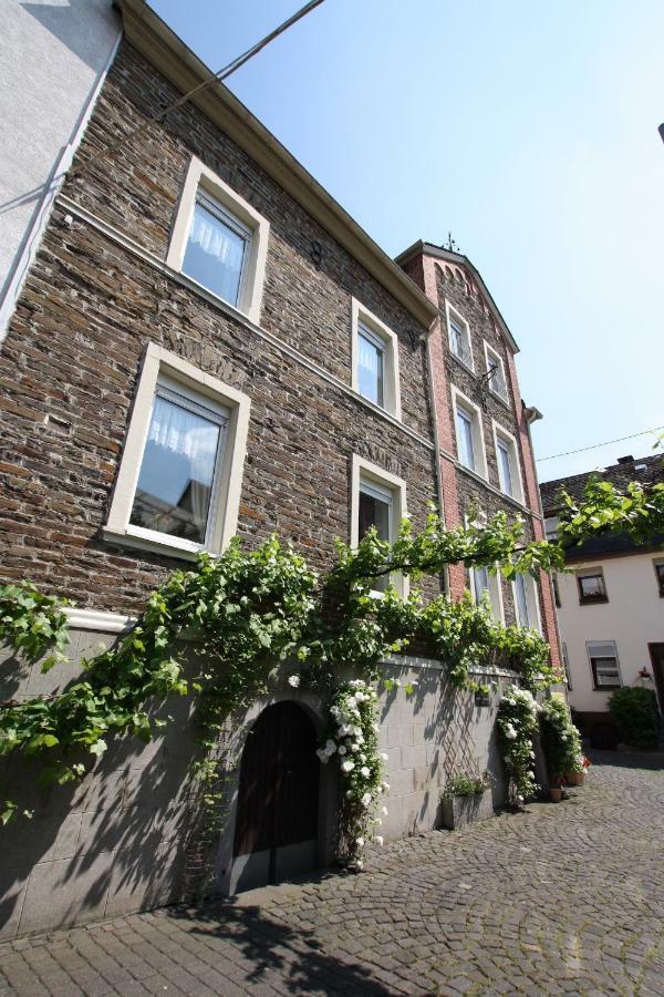 Ferienwohnungen Am Matthiasturm Neef Exterior photo