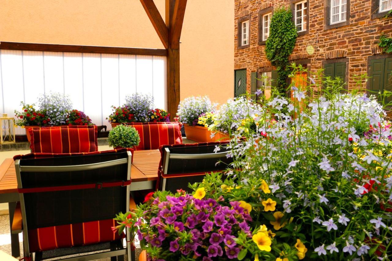 Ferienwohnungen Am Matthiasturm Neef Exterior photo